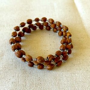 Juniper berry beaded bracelet